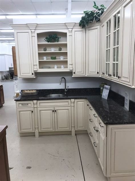 Custom cabinetry including kitchens, bathrooms, bookcases and shelves. Our Southington Showroom - Kitchen Cabinet Outlet