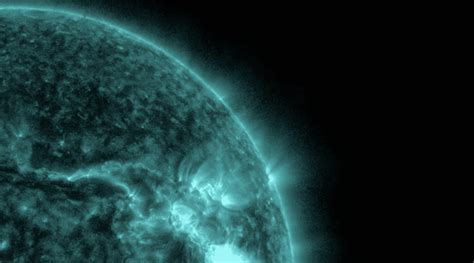 Solar Flare Hits Earth One Of Largest Ever Recorded Trendradars