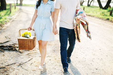 Picnic Outfits For Couples Dresses Images 2022