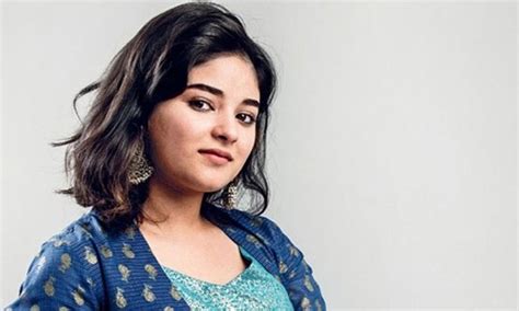 Dangal Actress Zaira Wasim Faces Harrasment On Flight Brandsynario