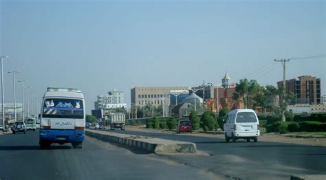 ميادة قمر الدين عاد ان شاء الله بت. أحياء الخرطوم - Wikiwand