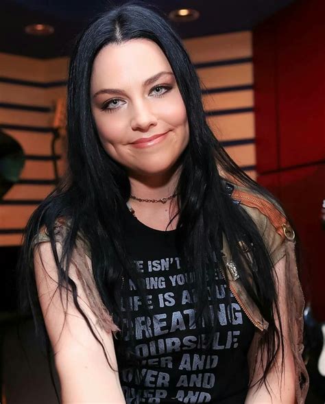 Pin By Andrew Tomlin On Amy Lee Evanescence Amy Lee Amy Lee