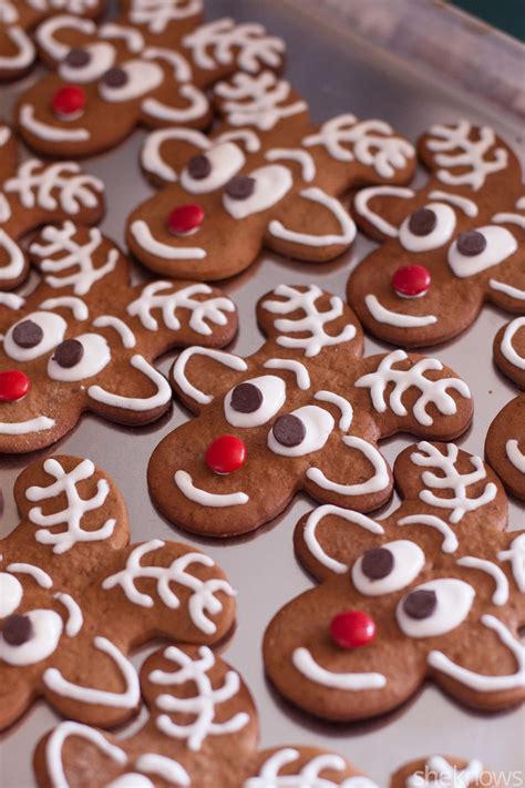It is hosted by two brothers named shane and david, who live in a strange apartment. Upside-down gingerbread men become Santa's reindeer in these adorable cookies | Reindeer cookies ...