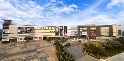 Shopping Mall Food Court And Restaurant Pacific Mall