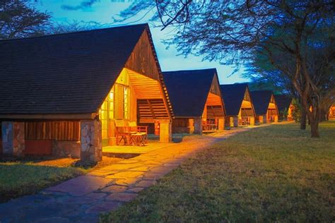 3 Day Maasai Mara Private Safari At Keekorok Lodge From Nairobi Triphobo