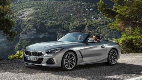 It also serves as the port for the klang valley, malaysia's most developed region where the capital kuala lumpur is located. BMW Z4 AKAN ADA MANUAL, SUPRA MACAM MANA? | Mekanika