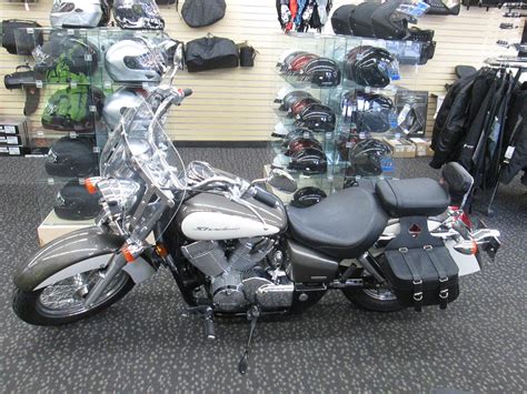 Dec 10, 2010 · honda shadow 750 vs yamaha midnight star 950 caio ejee. EagleRider Motorcycle Rental @ Minneapolis - St. Paul ...