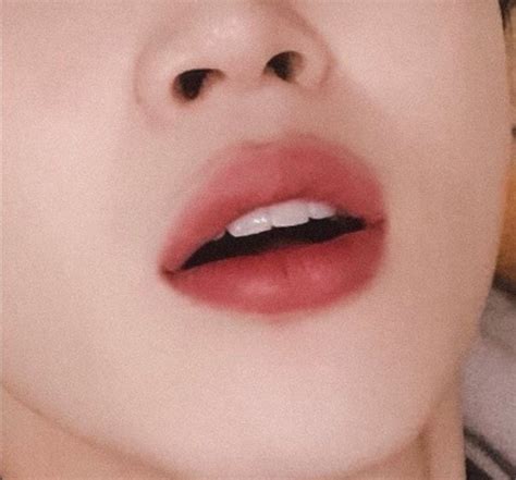 ⁷ On Twitter Jimins Lips Sexy Lips Bts Aesthetic Pictures