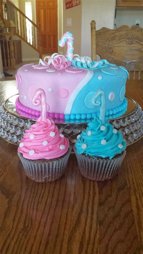 Twins Birthday Cake Twin Birthday Cakes Girls First Birthday Cake