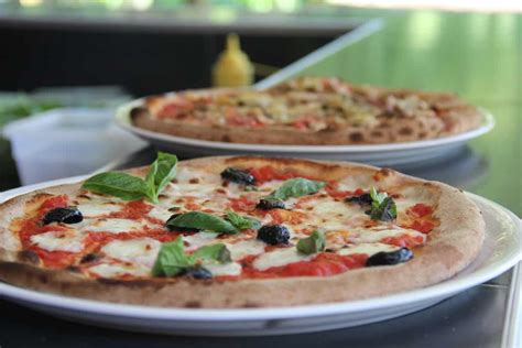 Receta De Pizza Napolitana Comedera Recetas Tips Y Consejos Para