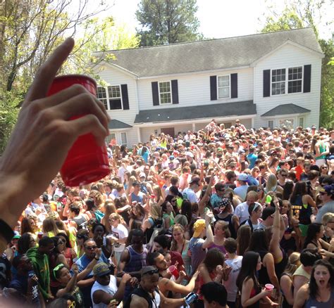Just A Drink With Some Friends Tfm Frat Parties Teenage Dream