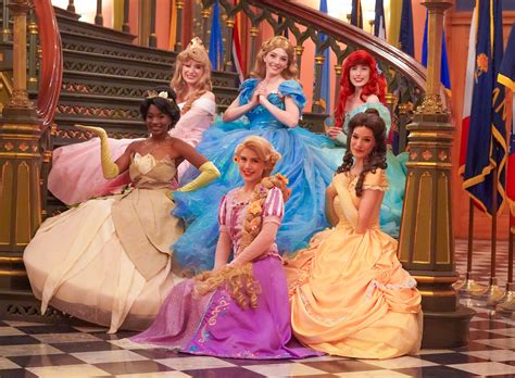 Disney Princesses The Royal Ball Snow White Cinderella Beauty Beast