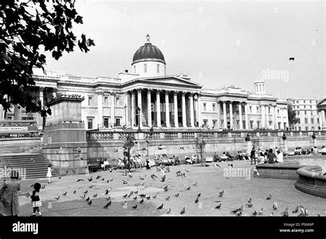 National Gallery In Trafalgar Square London Stock Photo Alamy