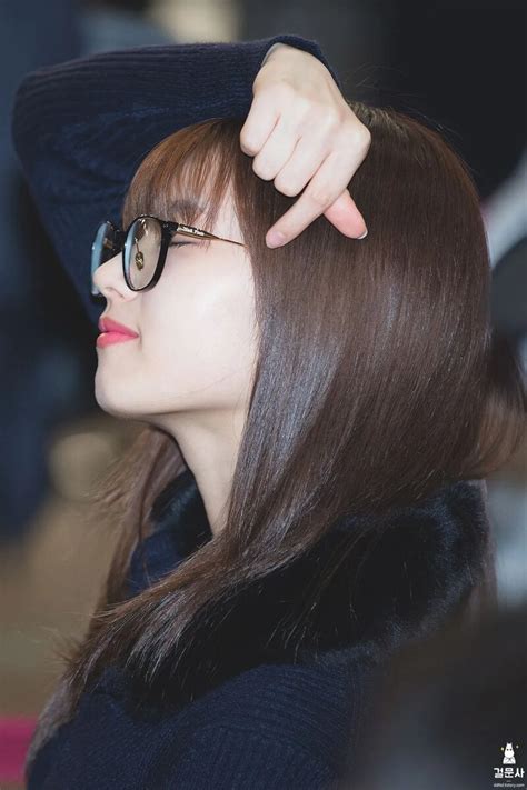 March 30 2018 Twices Sana With Glasses Kpopping