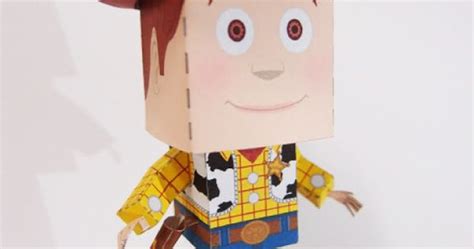 Woody Toy Story Papercraft