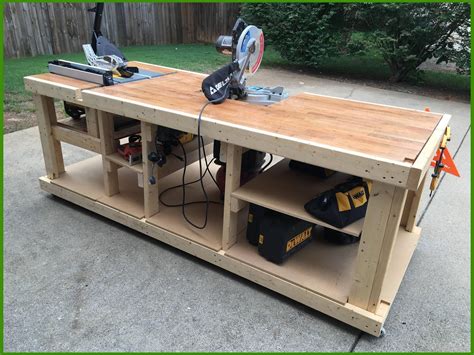 I Built A Mobile Workbench Woodshop Ideas Woodworking Shop Layout
