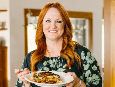 Watch ree drummond cook scrumptious recipes for her friends and family on live television. The Pioneer Woman, hosted by Ree Drummond | Food Network