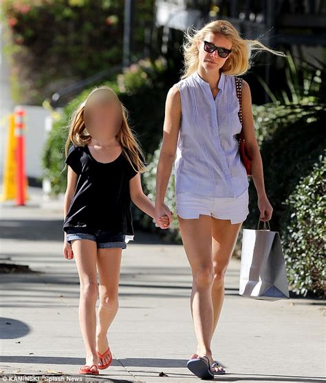 Gwyneth Paltrow And Daughter Apple Look Almost Identical In Matching
