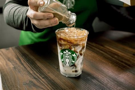 Rockford Starbucks Just Released Two New Spring Drinks