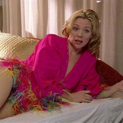 25 Of Samantha Jones Spiciest Outfits From Sex And The City