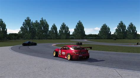 Drifting Ryan Tuerck S Toyota Gt And A Slideboizz Nissan Silvia S