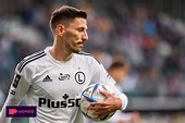 Filip Mladenović šamarao protivničke fudbalere | Sport | Fudbal