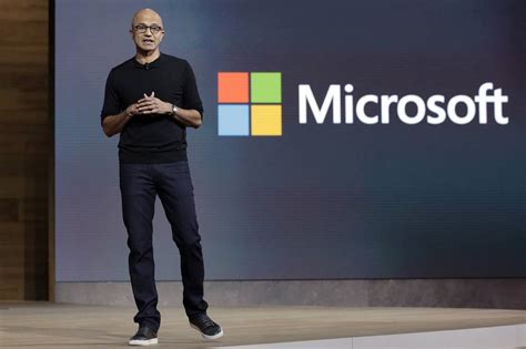 Microsoft Ceo Nadellas Pay Falls On Stock Awards Wsj