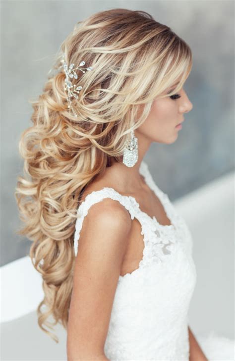 20 Awesome Half Up Half Down Wedding Hairstyle Ideas