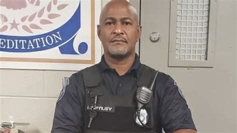 MARTA Police body cam video shows officer applying tourniquet | 11alive.com