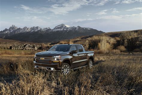 The All New 2019 Silverado High Country Features An Exclusive Fr The