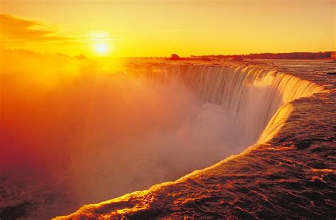 Five Breathtaking Canadian Attractions