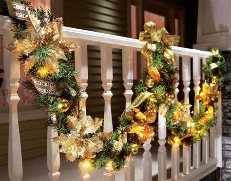 40 Interesting Christmas Garland Decoration Ideas All About Christmas