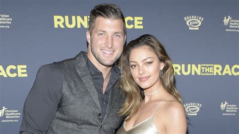 tim tebow marries miss universe celebrates in one word post the daily wire