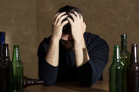 Is An Alcohol Hangover Similar To Withdrawal Symptoms