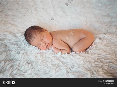Naked Newborn Baby Image Photo Free Trial Bigstock