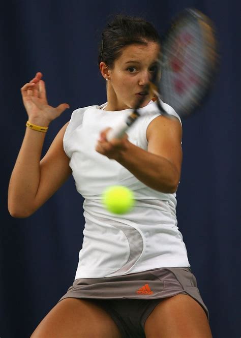 Laura Robson Photos Laura Robson Of Great Britain In Action Against