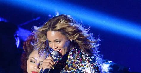 Musica Beyoncé Anuncia Por Sorpresa Su Sexto Disco