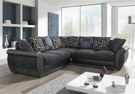 From expansive corner suites to compact chaises, we've got a huge range of fabric and leather corner sofas to fit your style, home, and comfort needs. Large SHANNON Corner Sofa 5 Seater