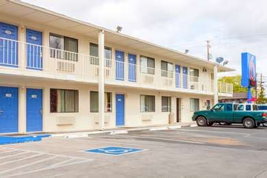 Located off highway 97, just 4 miles from the oregon institute of technology, this klamath motel provides free wifi in all sorry about the delayed response. Pet Friendly Hotels in Klamath Falls, Oregon accepting ...