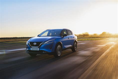 Nissans All New Qashqai Compact SUV Brings Bold Look AutoMuse