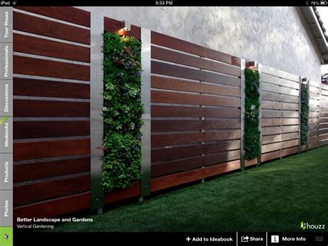 Interesting Way Of Covering A Plain Exterior Wall Modern Fence Design