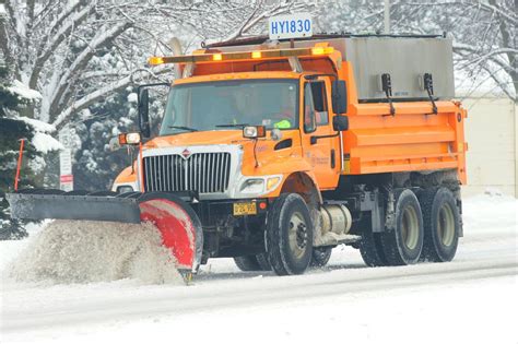 Snow Trucks Sent To Clear Streets Ahead Of Morning Rush Chicago Sun Times