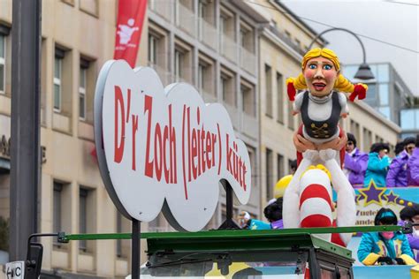 Der Zugleiter Wagen Von Alexander Dieper Mit Dem Mädchen Mit Blonden Zöpfen Kölner Karneval