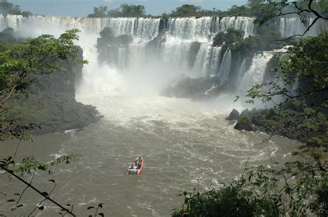 Cataratas Del Iguazú Los Secretos De Su Isla Misteriosa