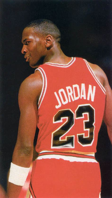 21 Rare Michael Jordan Rookie Photos