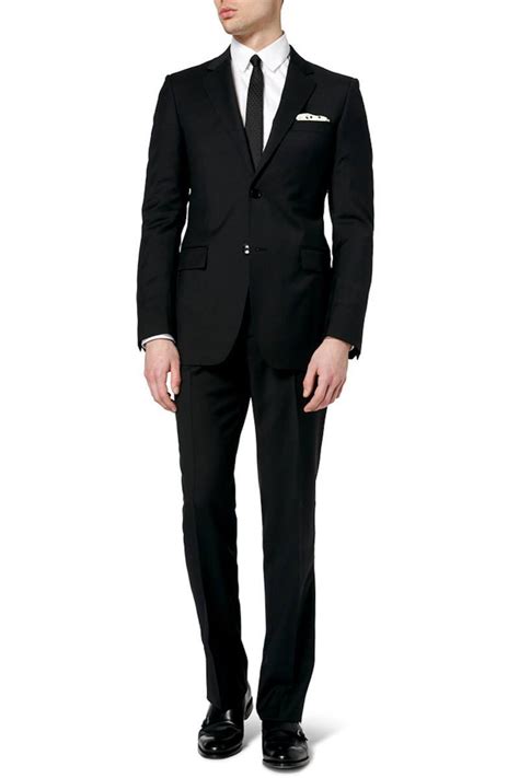 What To Wear To A Funeral 20 Proper Funeral Outfits For