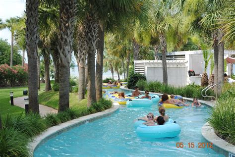 Luxurious Platinum Rated Condo With 700 Lazy River Heated Pools