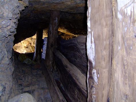 Some Old Wood In A Mine Shaft Photos Diagrams And Topos Summitpost