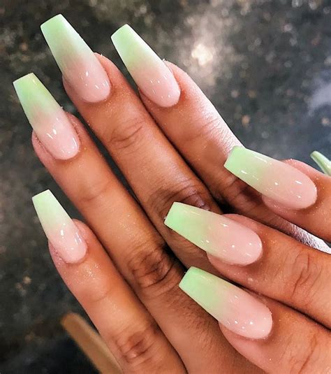 Pin By Isimpusimpweallsimp On Nails Green Acrylic Nails Ombre