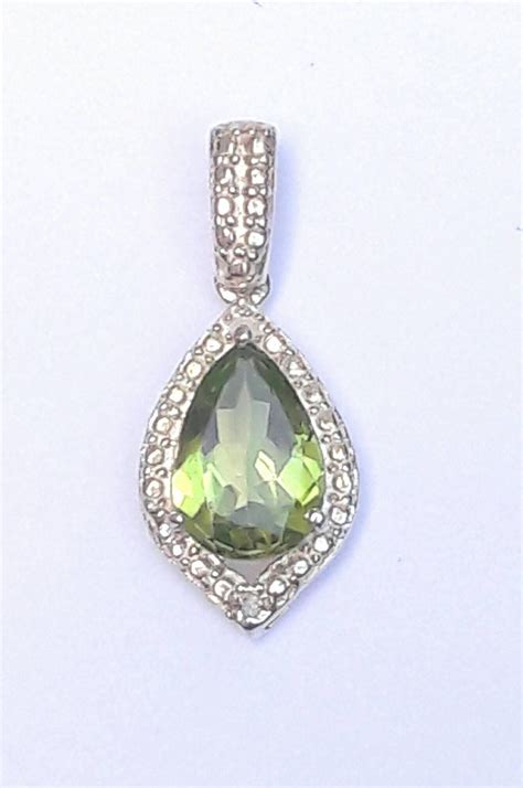 Vintage Sts Green Peridot Set In Sterling Silver With Yellow Gold